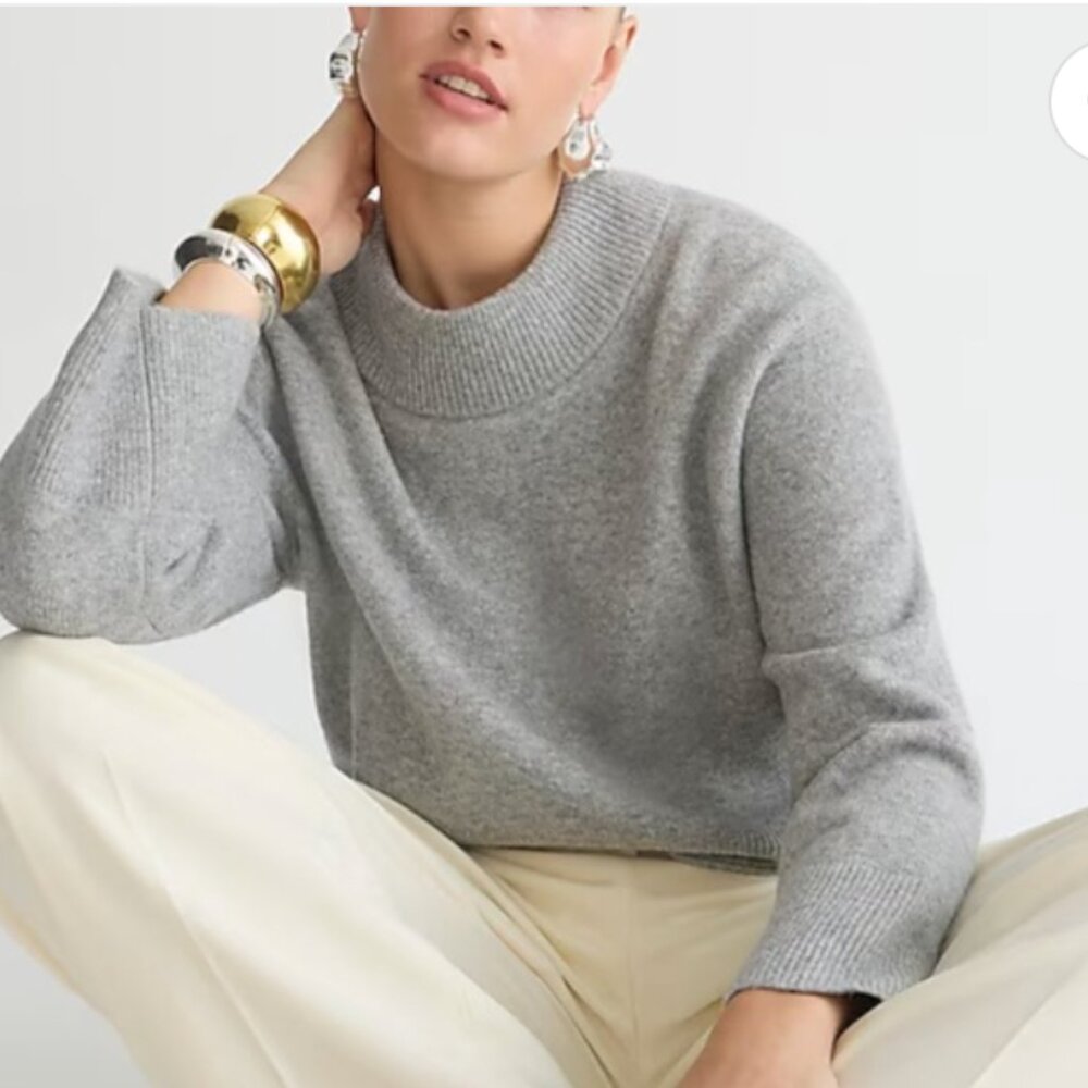 J. Crew Gray Chunky crewneck sweater in Supersoft yarn